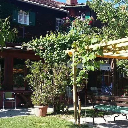 Agroturism Jures Κατάλυμα σε φάρμα *